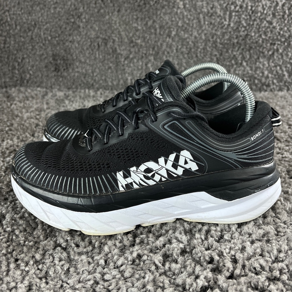 Hoke Bondi 7 Running Shoe Womens 8 Black White Gym Training Shoes